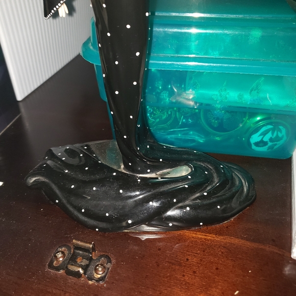 Vintage House of Erte Fine Porcelain Figurine - Picture 8 of 9